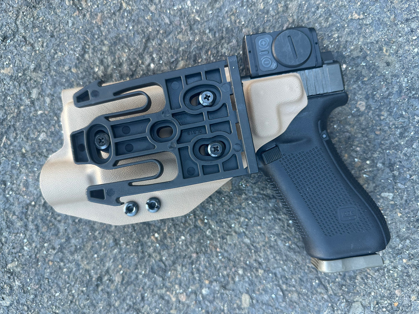 Glock 47/22/17/19/19X45/23 with X300 & QLS fork