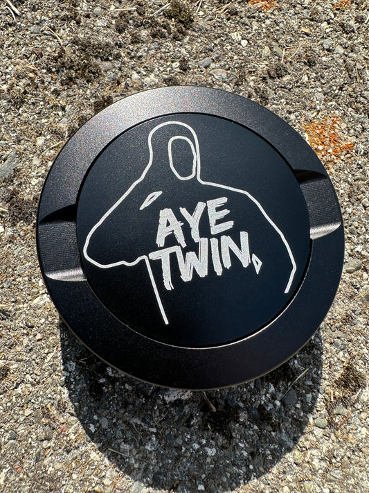 Twin tins “Aye Twin” official